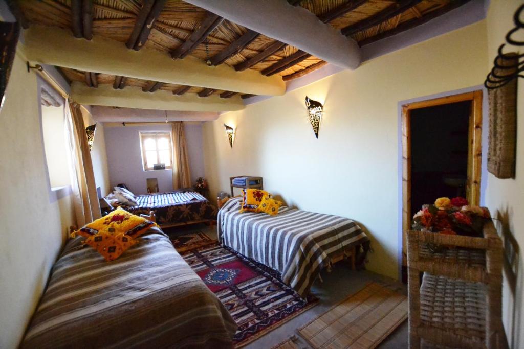 Tizourgane Kasbah Hotel Tiguissas Room photo